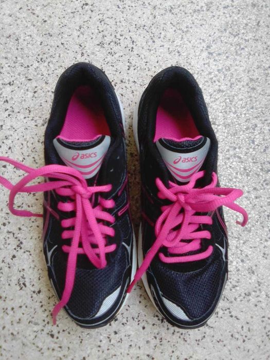 SAPATILHAS MULHER OU CRIANÇA NOVAS