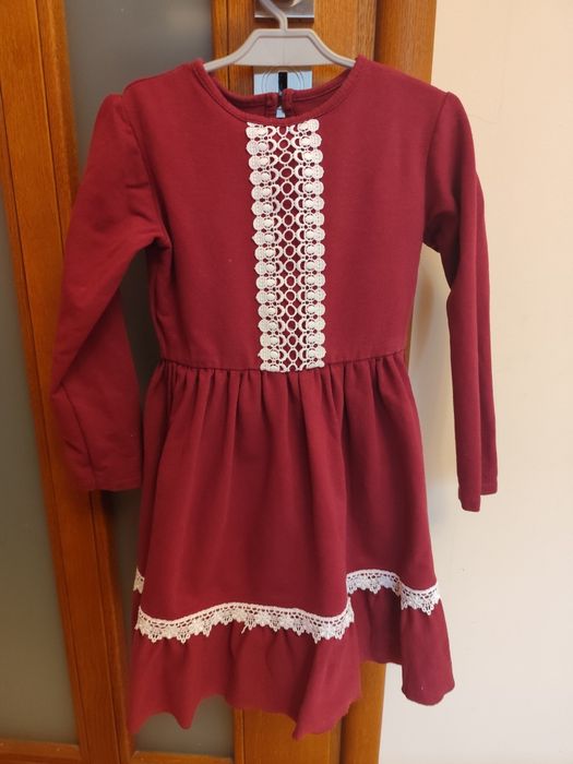 Sukienka dla dziewczynki r. 122