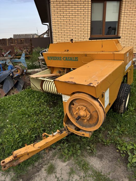 Прес-підбирач тюковий Rivierre-Casalis ER 40 EX