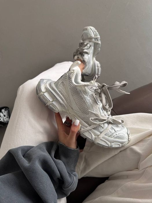Balenciaga 3XL White трендові жіночі кросівки баленсіага білі