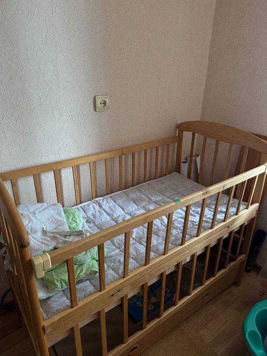 Віддам дитяче ліжко