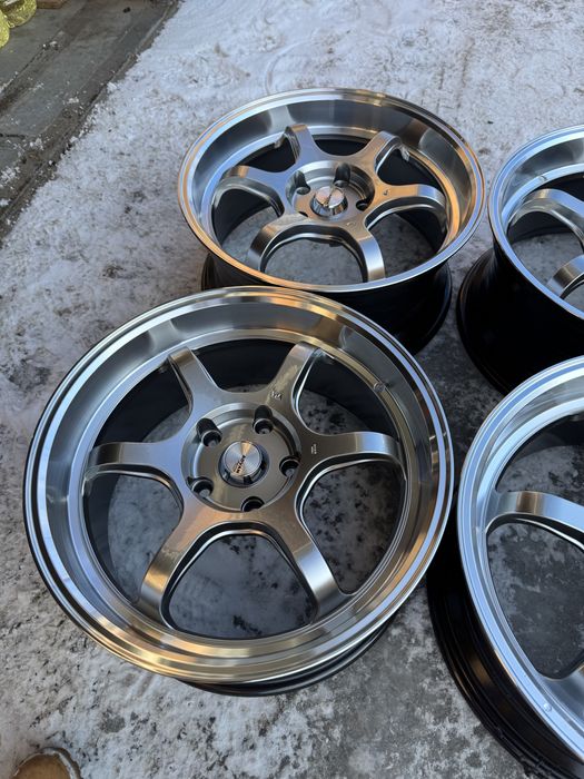 диски R18 5x120 ЕТ35 8.0J ЦО72.6 jdm japan style bmw  m e46 e36 полка