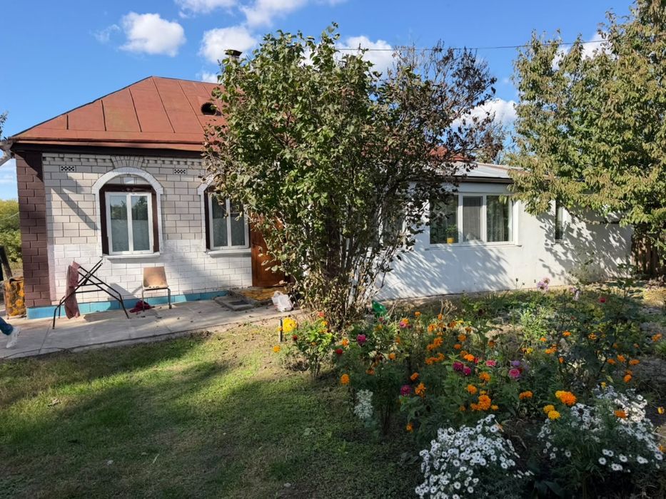 продам будинок с.Єрківці