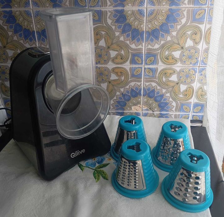 Ralador elétrico Qilive 200 W c/ 4 cones