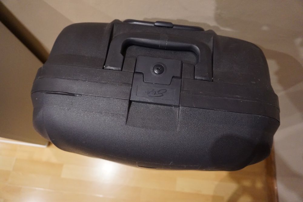 Walizka podróżna duża