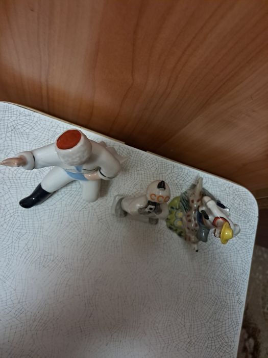 Фарфор прошлое столетие.