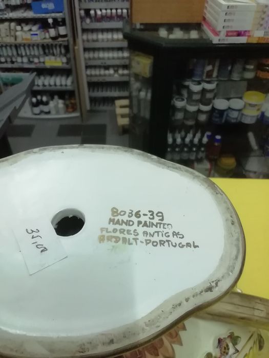 Fruteira pintada á mão