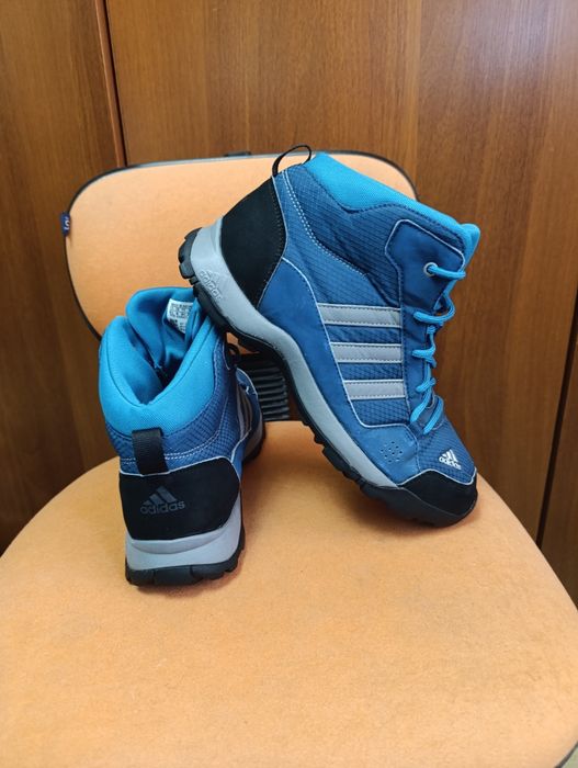 Ботинки Adidas оригинал!!