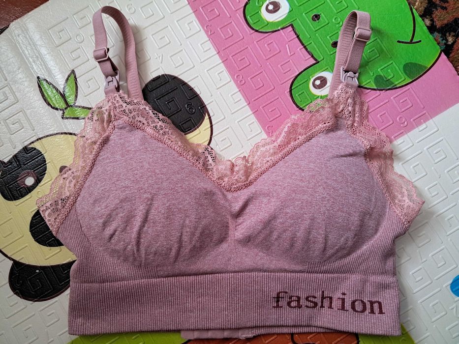 Топ для годування грудьми