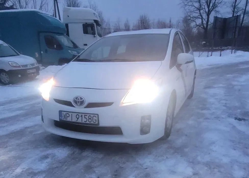 Toyota Prius 3 - Bardzo Zadbany! Wynajem TAXI/UBER/BOLT/FREENOW