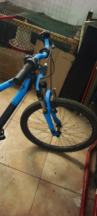 Bicicleta usado pouco uso