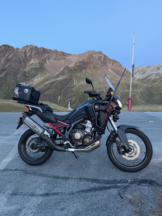 Africa twin em perfeito estado