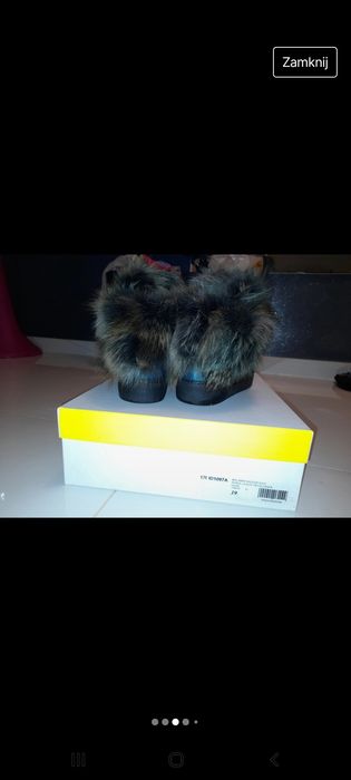 sneakersy Iceberg z futrem z jenota