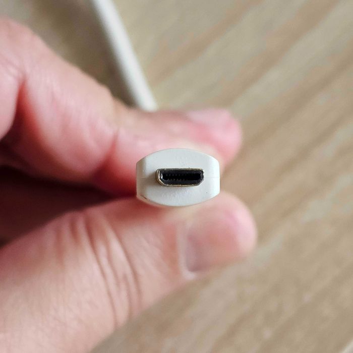 Ugreen Adaptador Micro HDMI a HDMI + Vga