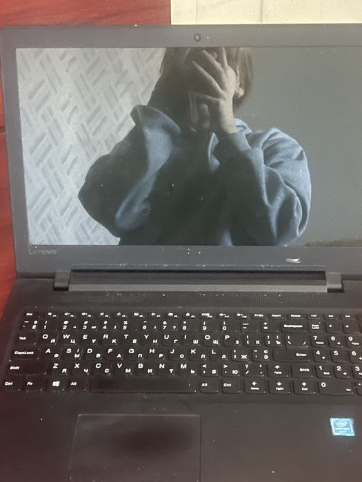 Ноутбук Lenovo для роботи