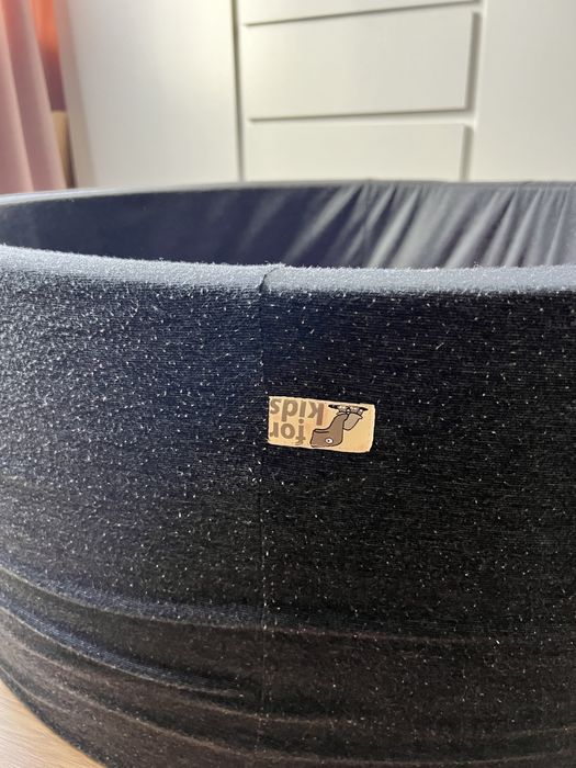 Сухий басейн з кульками, дитячий басейн