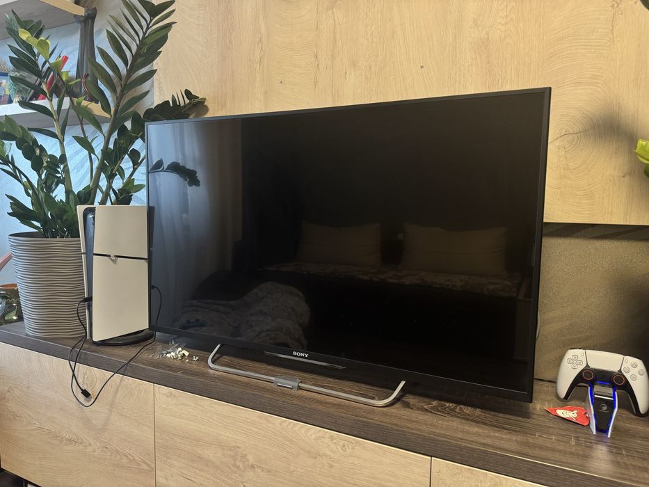 Телевізор sony bravia KDL-42W705B