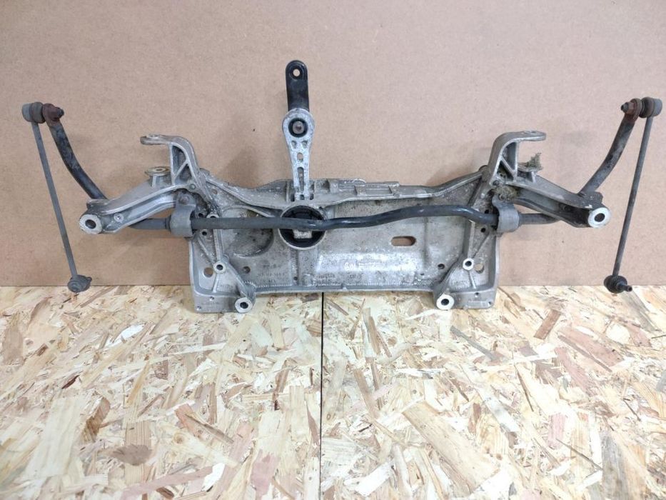 Charriot Audi A3 TDI  8PA Golf V  1K0199369F