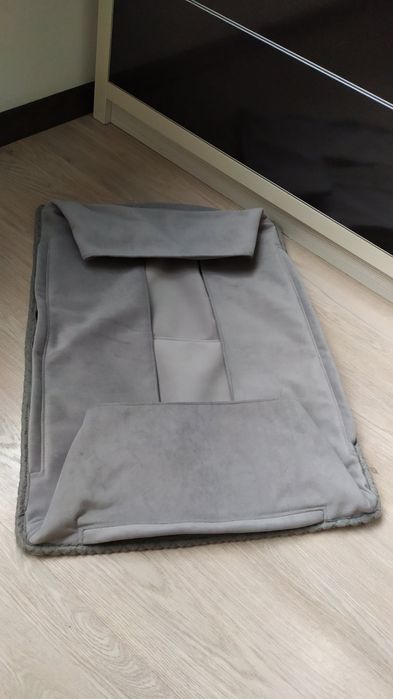 Лежанка для собак и кошек