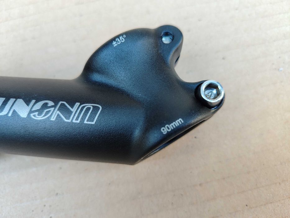 Wysoki Mostek UNO 90mm 35*
