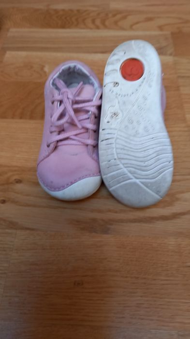 Buty dla dziewczynki