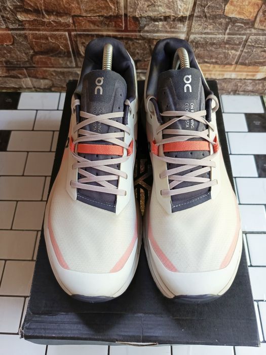 Трекінгові Кросівки On-cloud (42р.27см)