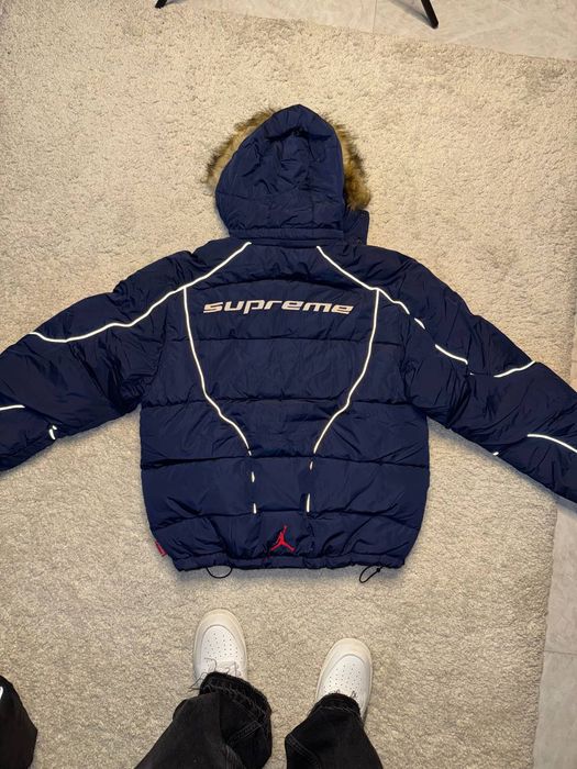 Пуховик Jordan x Supreme