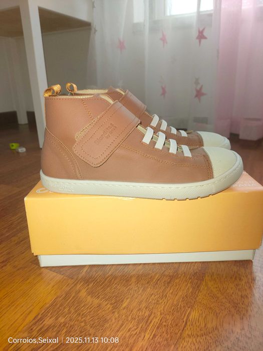 Botas blanditos crio's pele