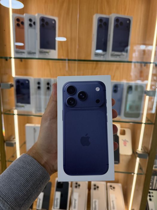 IPHONE 17 PRO 256GB COMPLETAMENTE NOVO