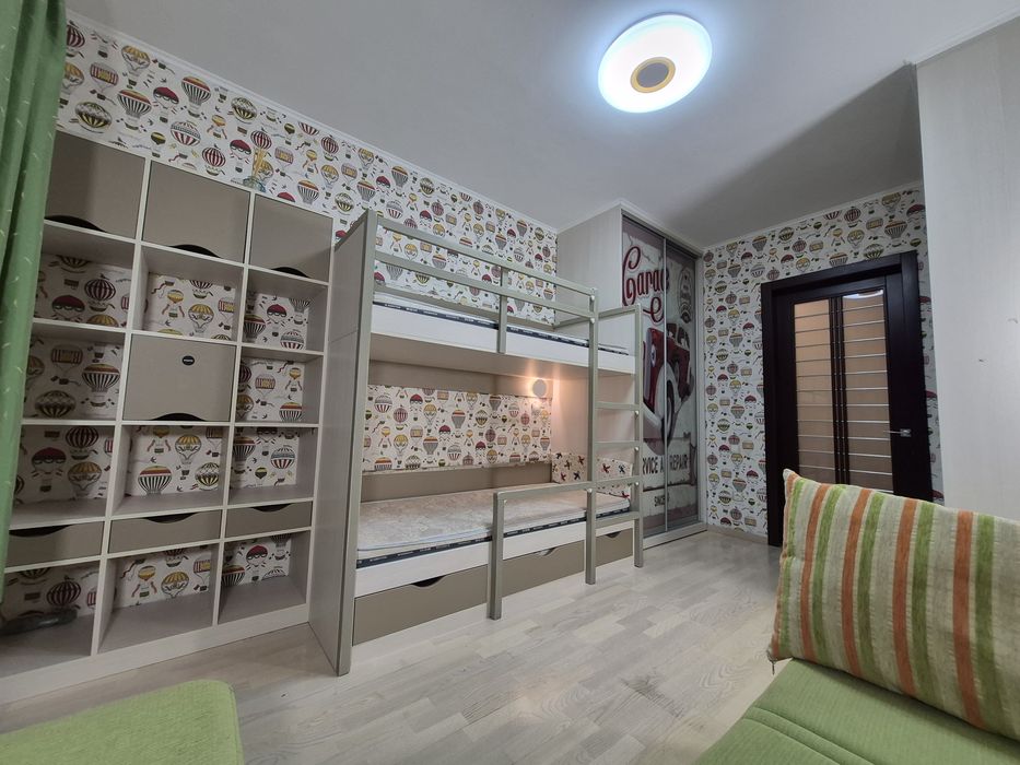 Сдам 3 комн квартиру с паркоместом ЖМ Солнечный