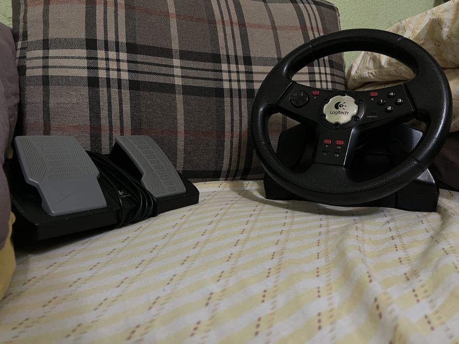 Logitech Formula Vibration Feedback Wheel