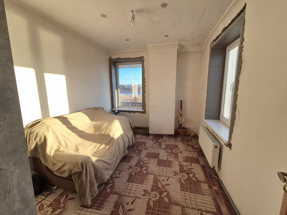 Дом у озера пригород Черноморска