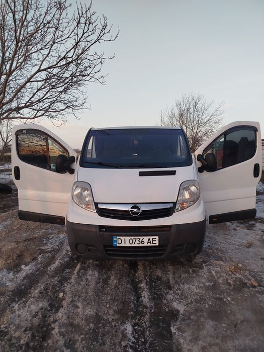 Продам Опель Віваро