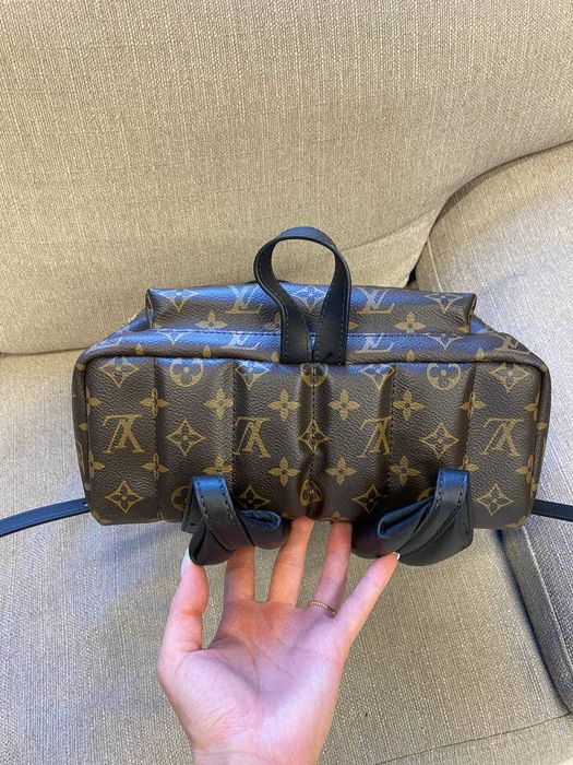 Оригінальний рюкзак Louis Vuitton Луї Віттон у відмінному стані