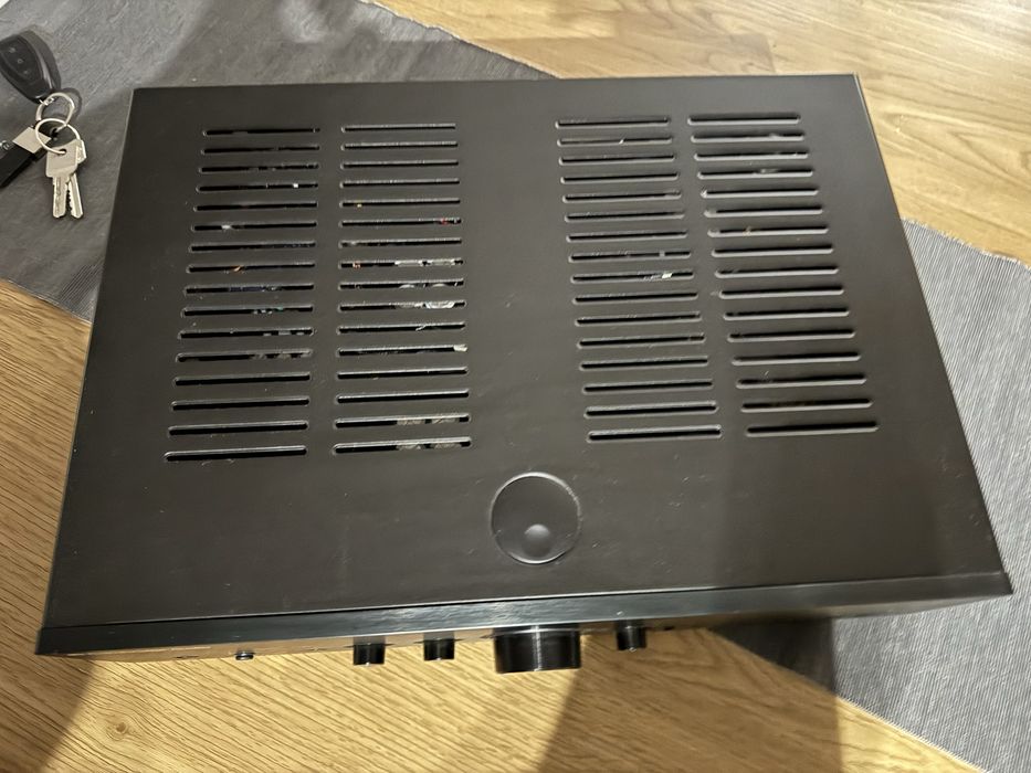 Wzmacniacz Cambridge Audio Azur 651A