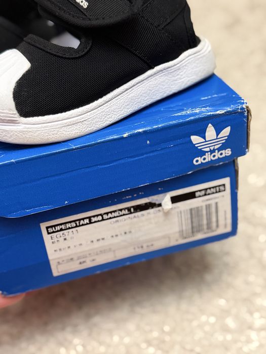 Дитячі сандалі Adidas 13 см