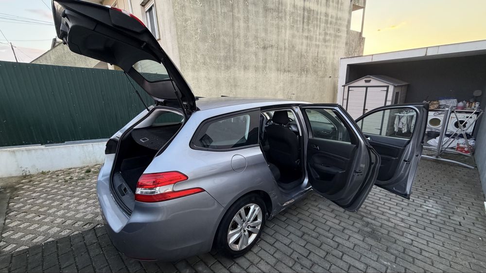 Peugeot 308 1.6 blue hdi