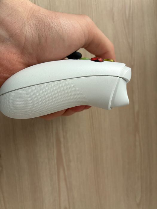 Геймпад Xbox Series X|S джойстик
Геймпад Xbox Series S