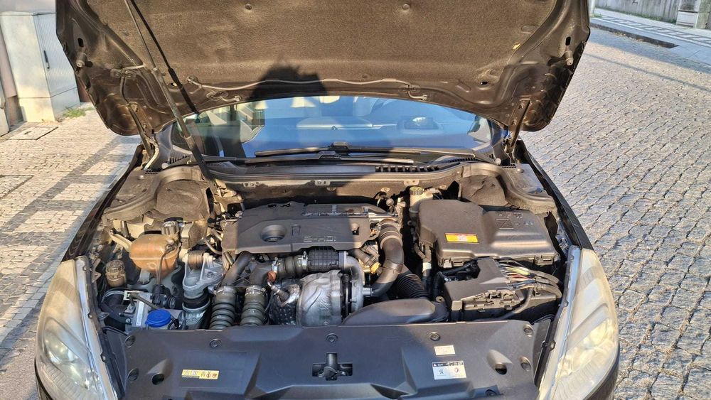 Peugeot 508 Allure SW 1.6 e-HDi 112 cv | Caixa Robotizada | Full Extras