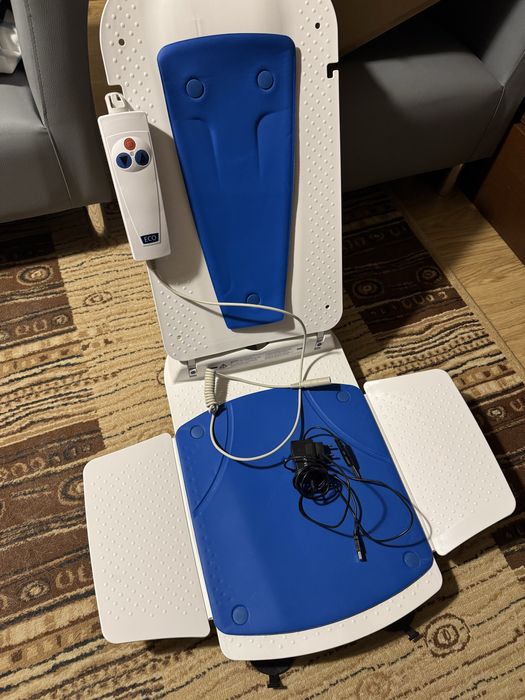 Podnośnik do wanny dla seniora  Kanjo