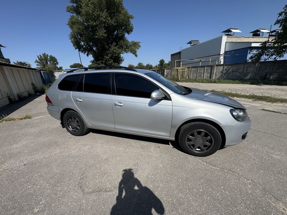 Продам Volkswagen Golf 6