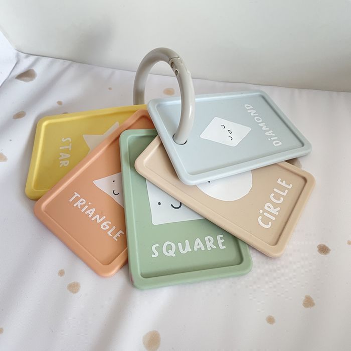 Lily&Jack gryzak dla dzieci kształty karty angielski