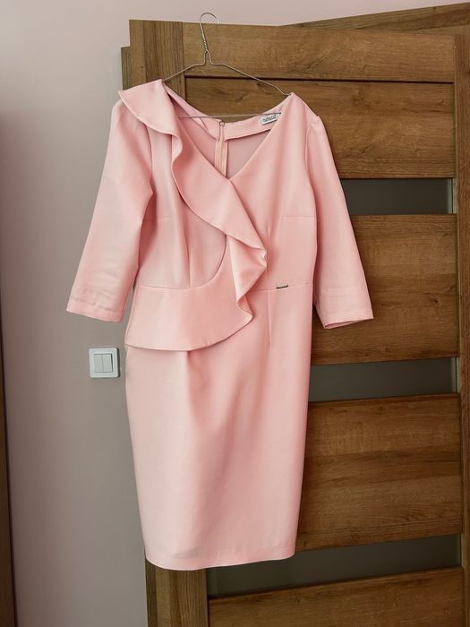 Elegancka sukienka Numoco