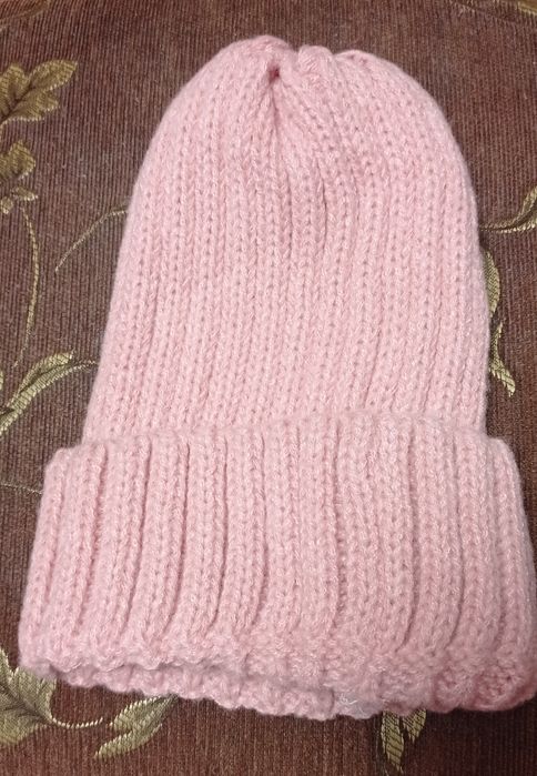 Продам шапку жіночу