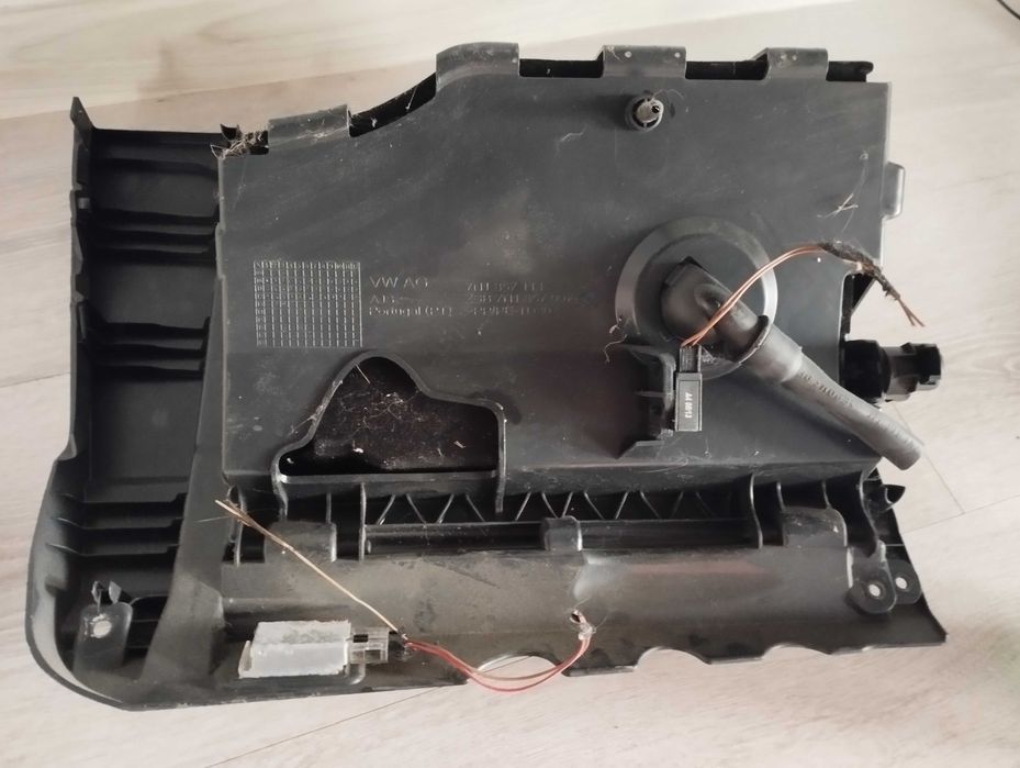 Schowek Vw Volkswagen Sharan 7n konsola pasażera ]