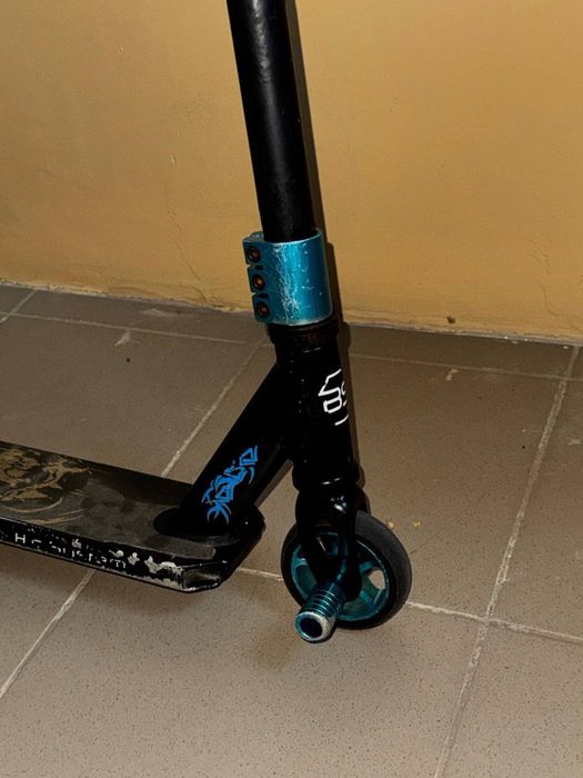 Трюковой самокат best scooter