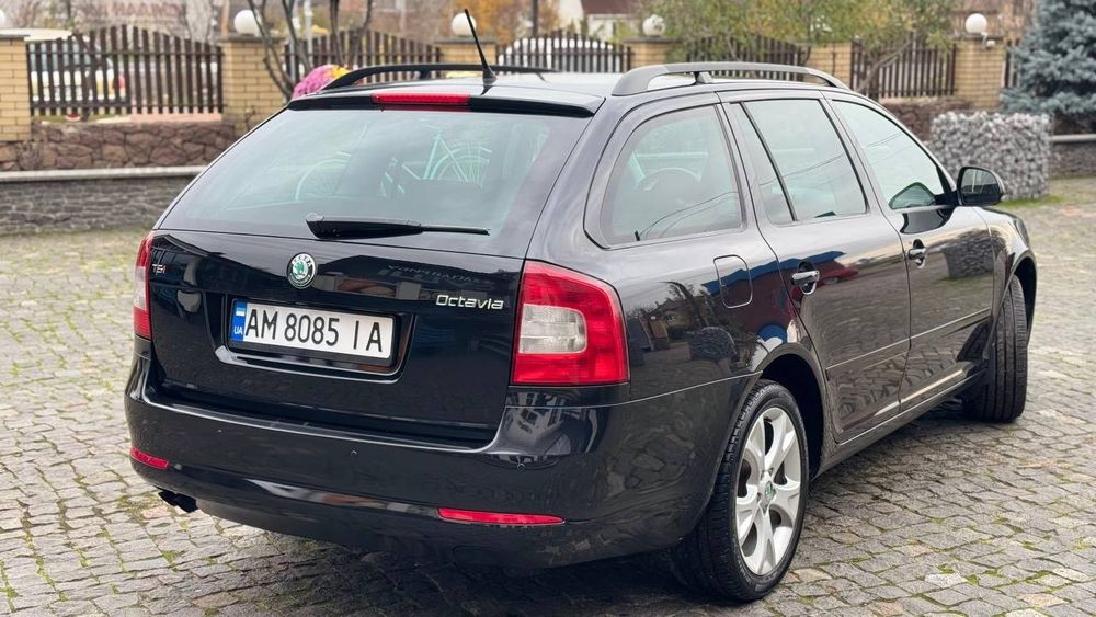 Продам авто SKODA