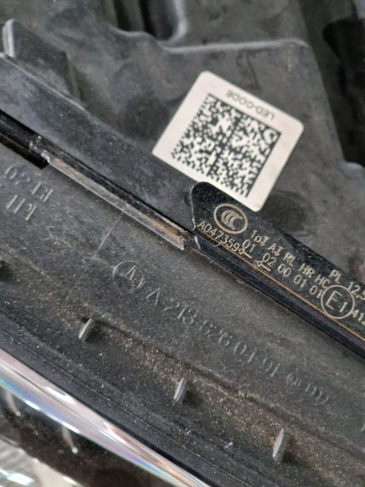 Faróis mercedes classe E w213 frente direito e esquerdo