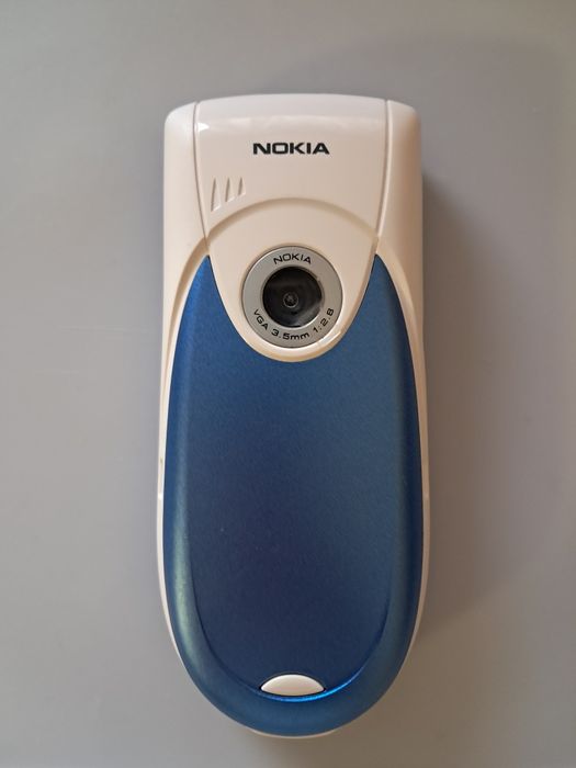 Nokia 3660 novo para colecção
