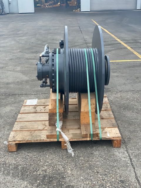 Bauer HYDRAULIC WINCH NEW DRILLING nowa duża wciągarka